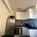 Studio Vue Toits De Paris 11